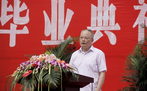 成人影视片
