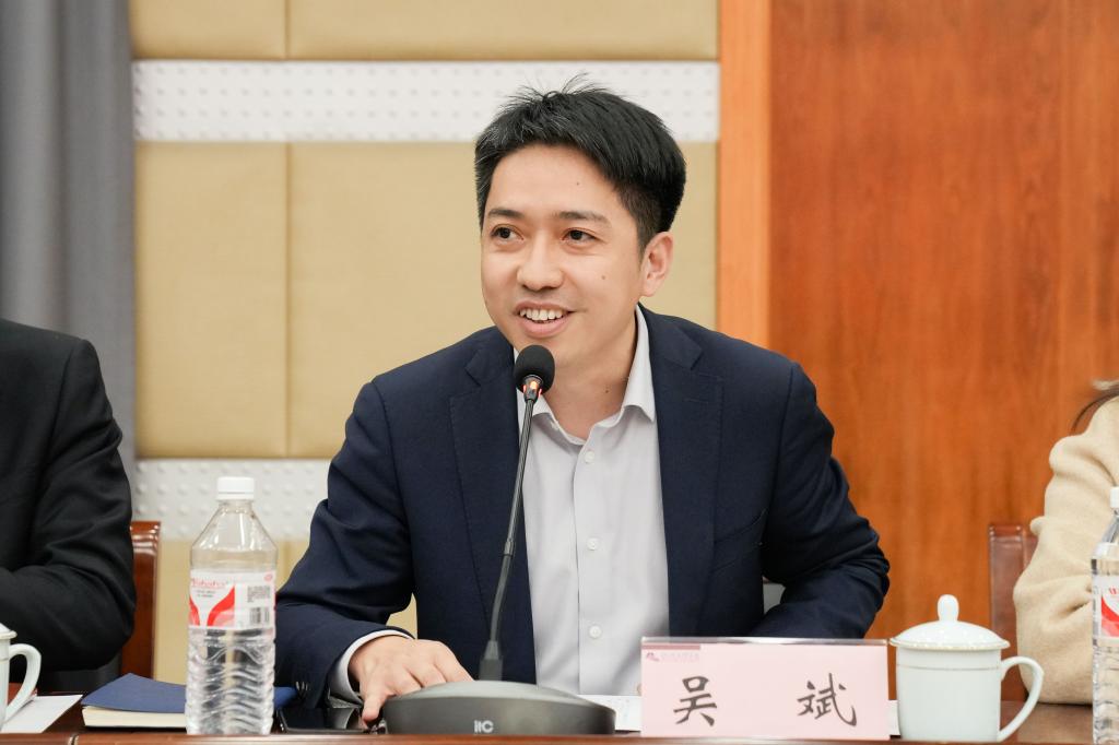成人影视片